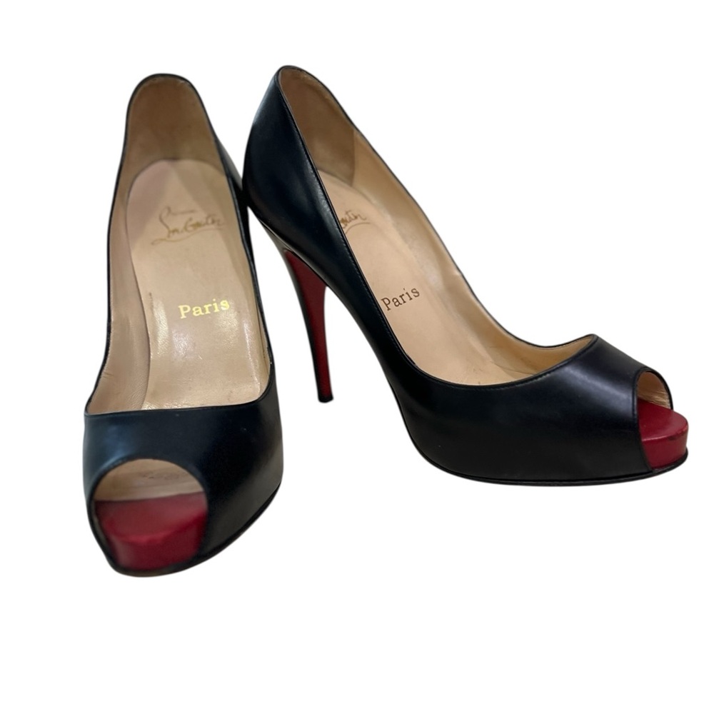 Christian Louboutin Size 38 Black Peep Toe Heels